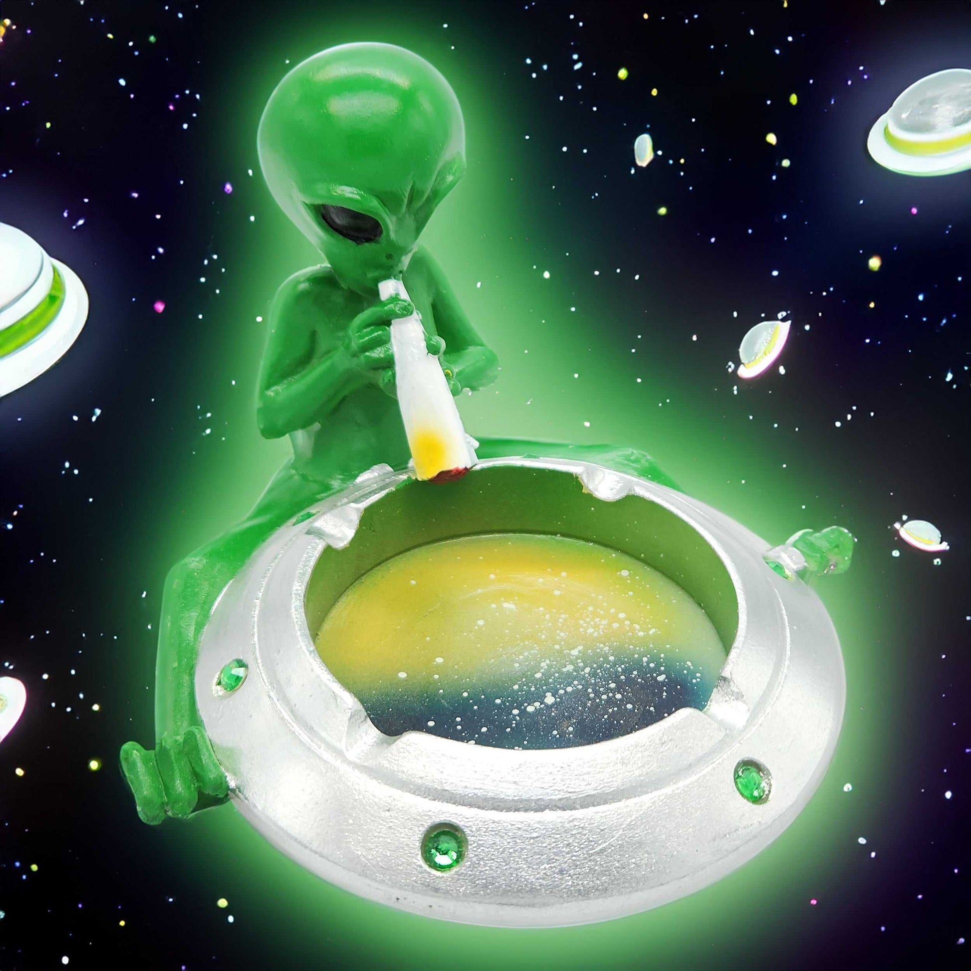 Alien-Aschenbecher - Lustiges & Einzigartiges Design - Perfekt für Joints & Kiffer - Großer Aschenbecher mit Alien-Deko - Witziges Raucher-Zubehör - PURPLE LEGACY SHOP